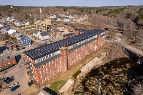 1 Front Street Rollinsford NH 03869