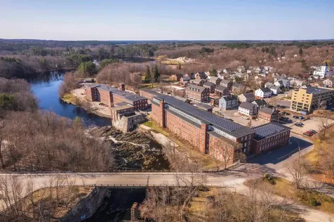 1 Front Street Rollinsford NH 03869