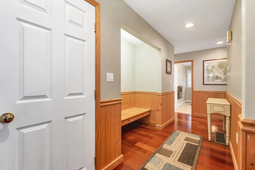 43 Oslo Street Moultonborough NH 03254