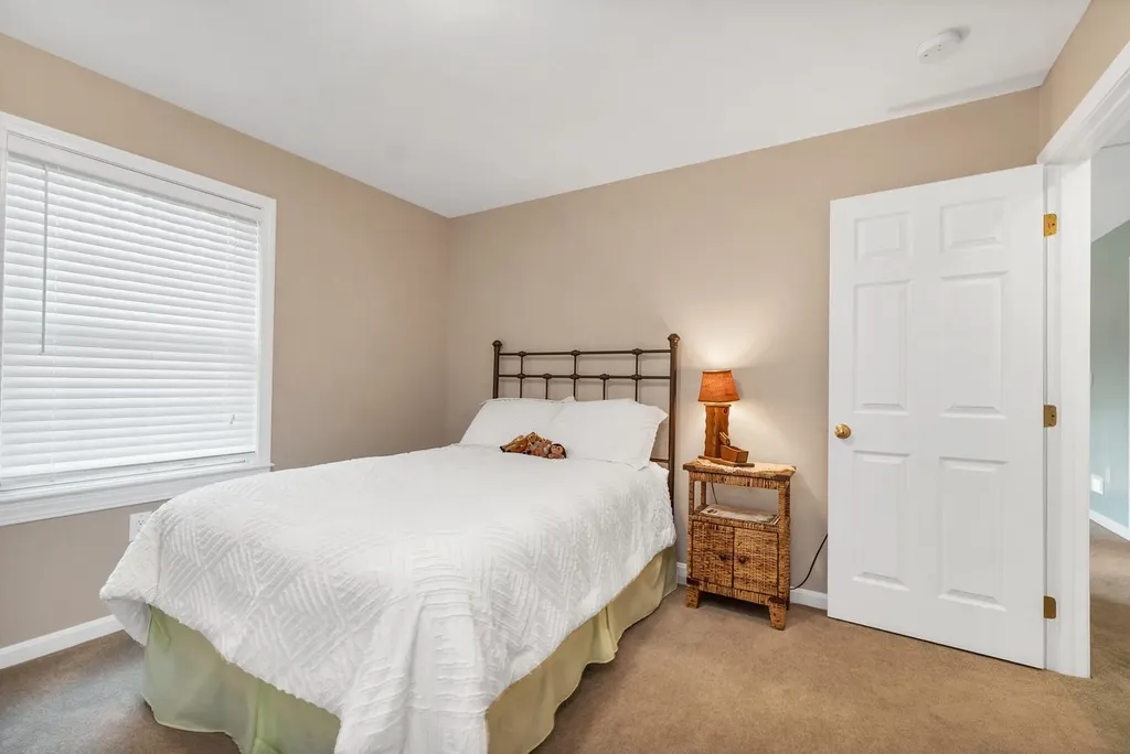 43 Oslo Street Moultonborough NH 03254