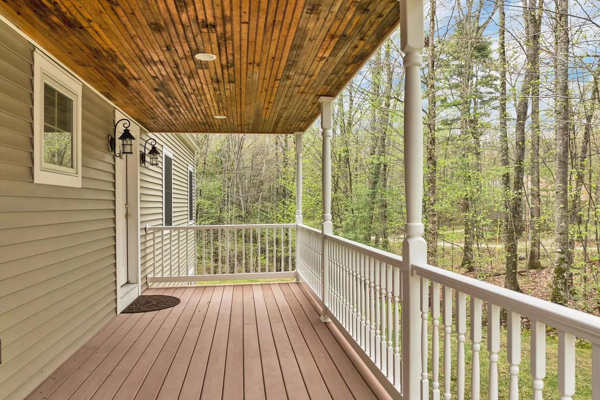43 Oslo Street Moultonborough NH 03254