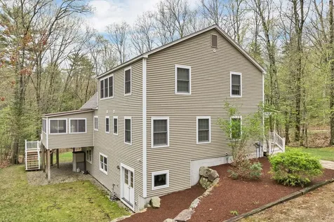 43 Oslo Street Moultonborough NH 03254
