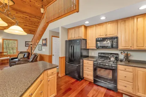 43 Oslo Street Moultonborough NH 03254