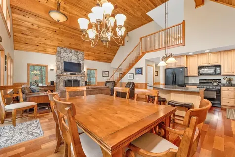 43 Oslo Street Moultonborough NH 03254
