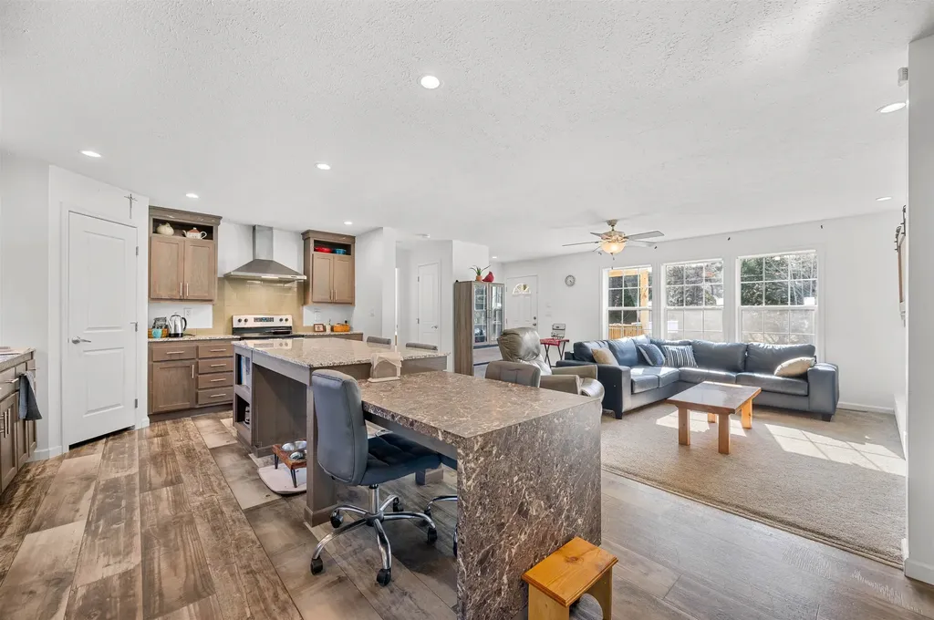 221 Haskins Terrace Berlin VT 05663