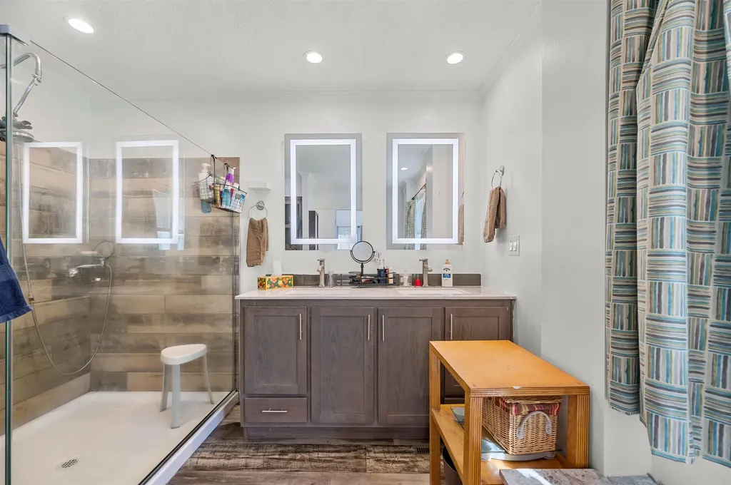 221 Haskins Terrace Berlin VT 05663