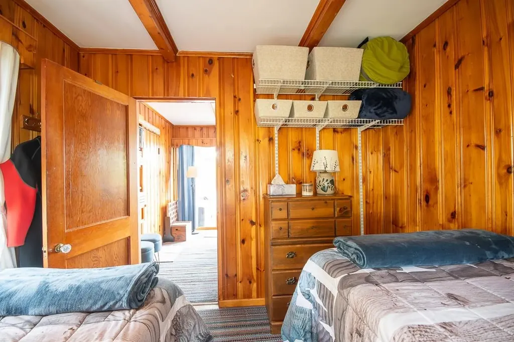 1087 Mayhew Turnpike Bridgewater NH 03222