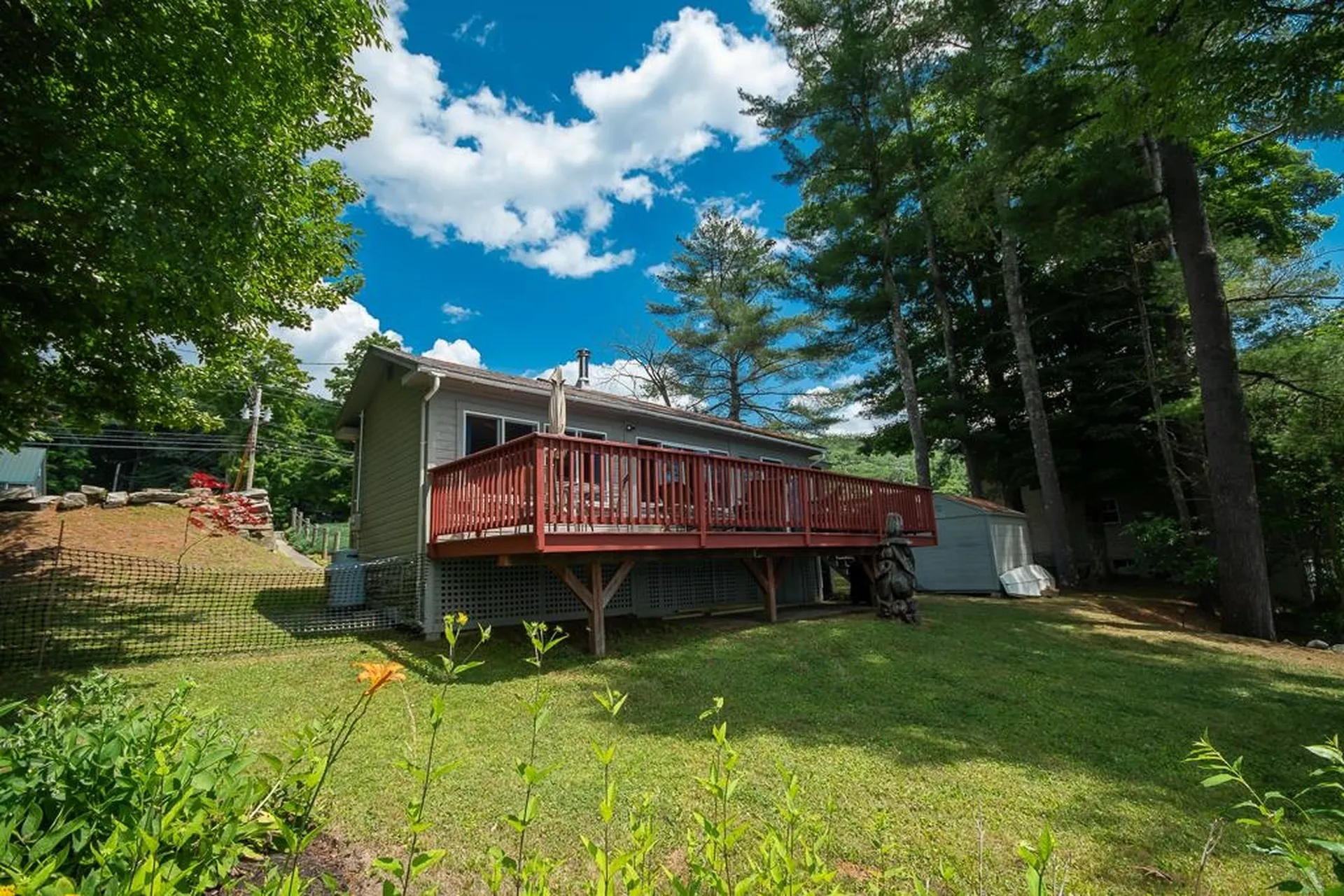 1087 Mayhew Turnpike Bridgewater NH 03222