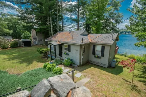 1087 Mayhew Turnpike Bridgewater NH 03222