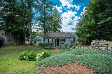 1087 Mayhew Turnpike Bridgewater NH 03222