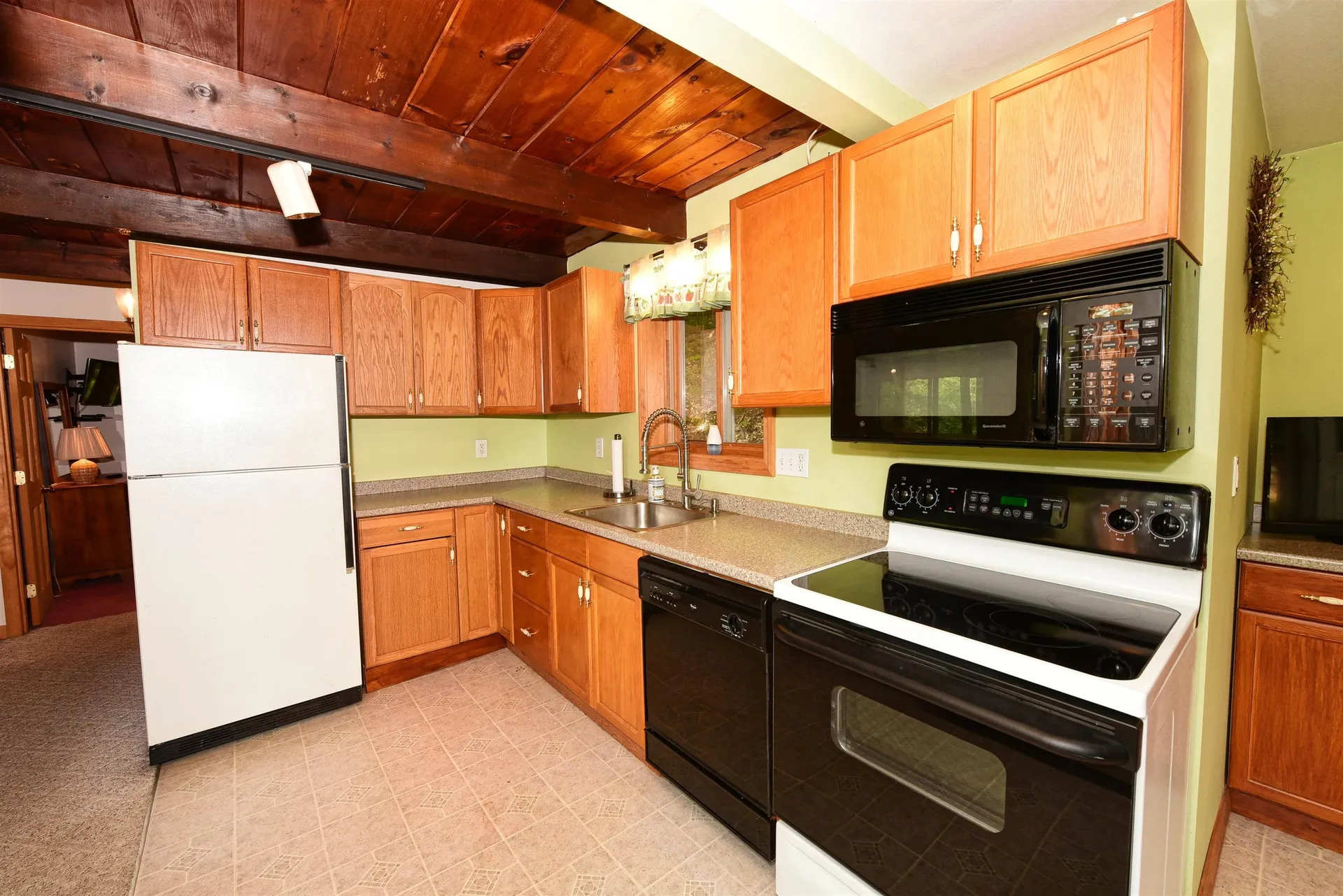 43 Eidelweiss Drive Madison NH 03849