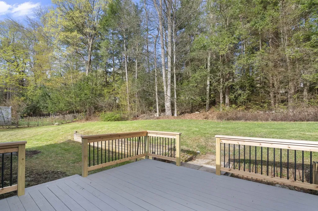 62 Lawton Drive Brattleboro VT 05301