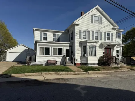 39 Chestnut Street Rochester NH 03867