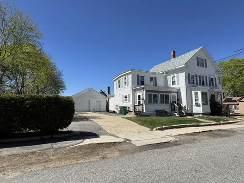 39 Chestnut Street Rochester NH 03867