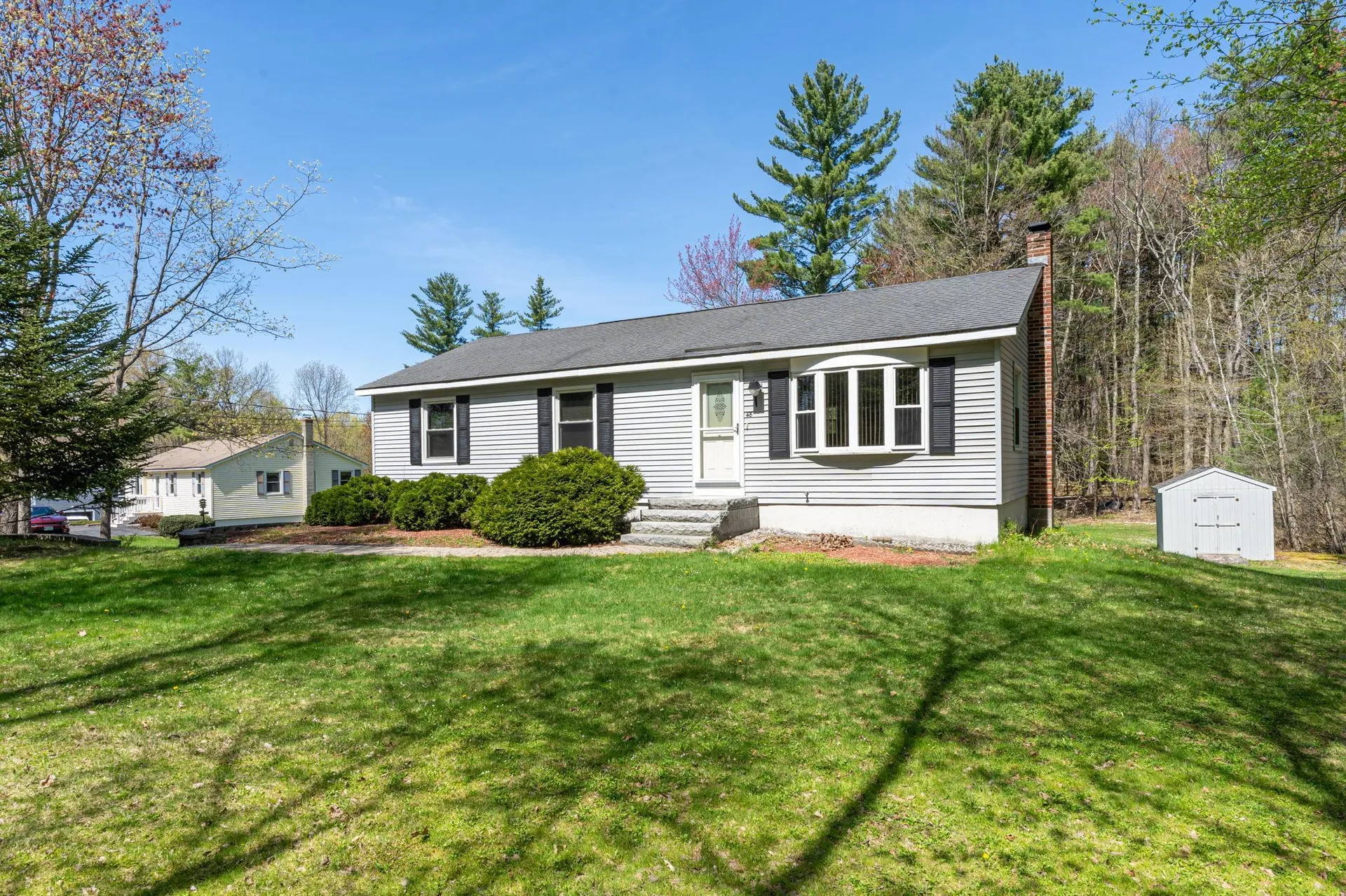 48 Island Pond Road Derry NH 03038