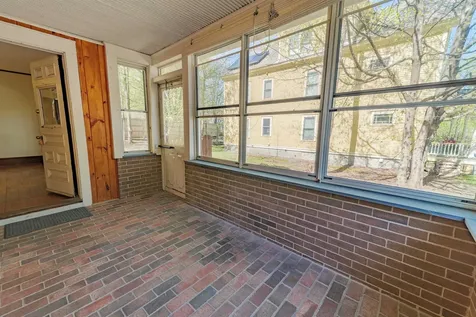 27 Horton Place Brattleboro VT 05301