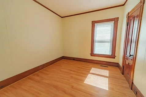 27 Horton Place Brattleboro VT 05301