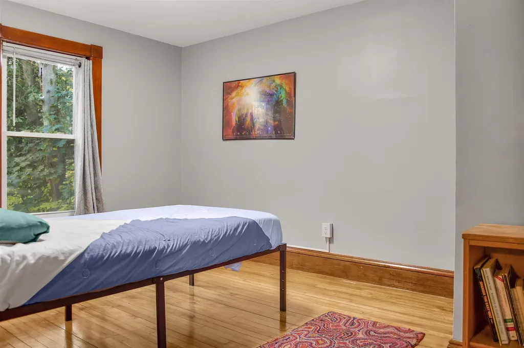 19 Orchard Street Newport City VT 05855