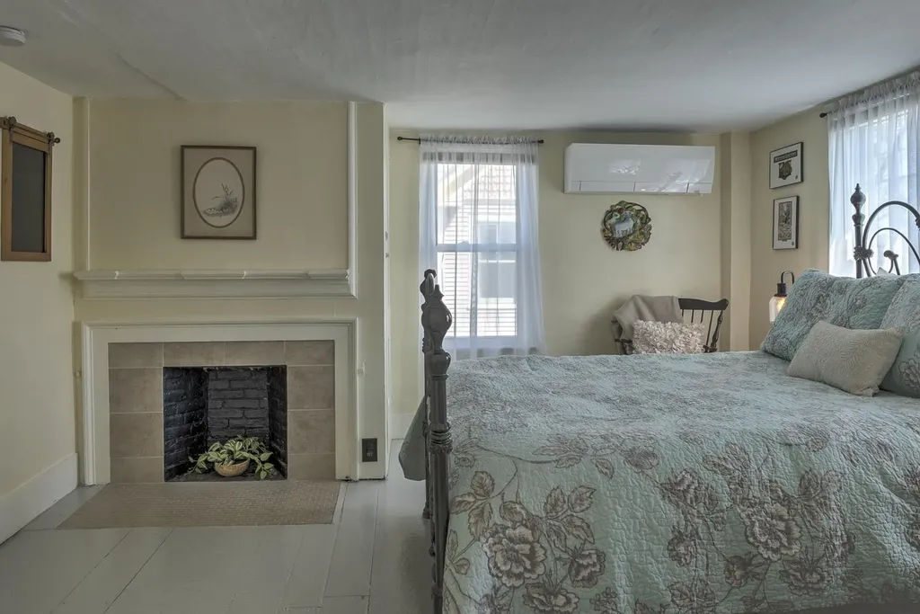 72 School Street Keene NH 03431