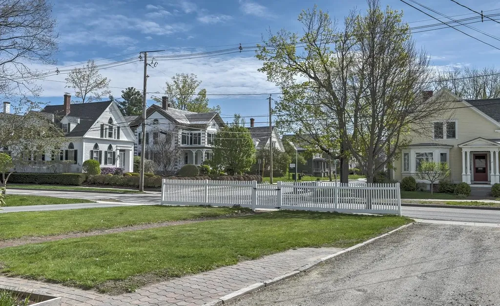 72 School Street Keene NH 03431