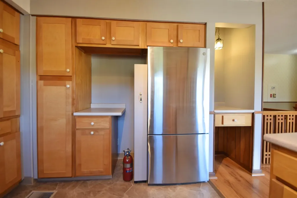 2 Dartmouth Street Rutland City VT 05701