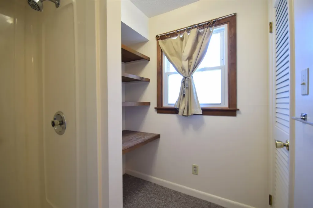 2 Dartmouth Street Rutland City VT 05701