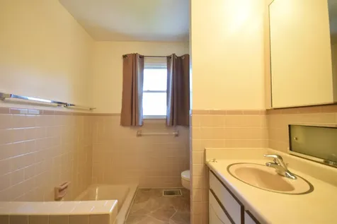 2 Dartmouth Street Rutland City VT 05701