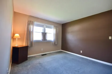 2 Dartmouth Street Rutland City VT 05701