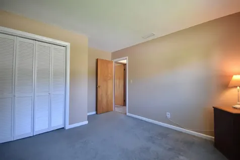 2 Dartmouth Street Rutland City VT 05701