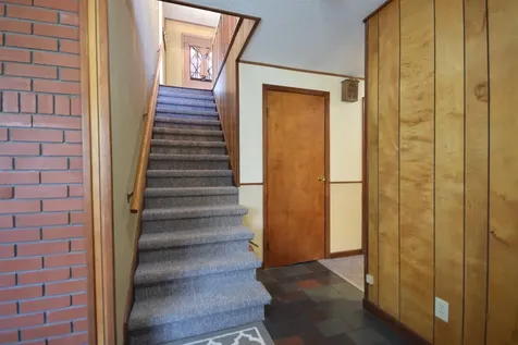 2 Dartmouth Street Rutland City VT 05701