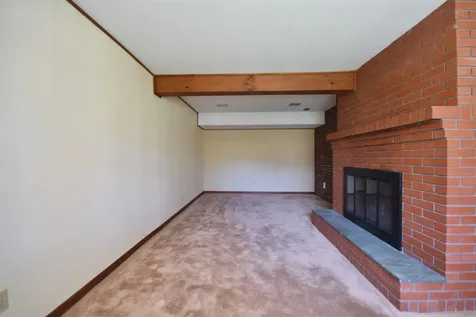 2 Dartmouth Street Rutland City VT 05701