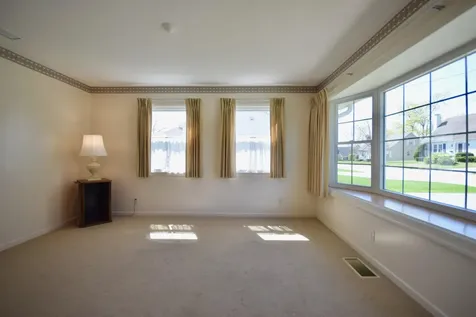 2 Dartmouth Street Rutland City VT 05701