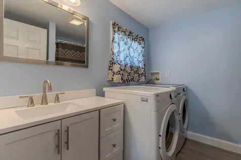 41 New Rochester Road Dover NH 03820