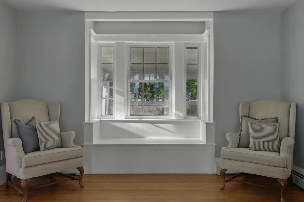 52 Courtland Street Nashua NH 03064