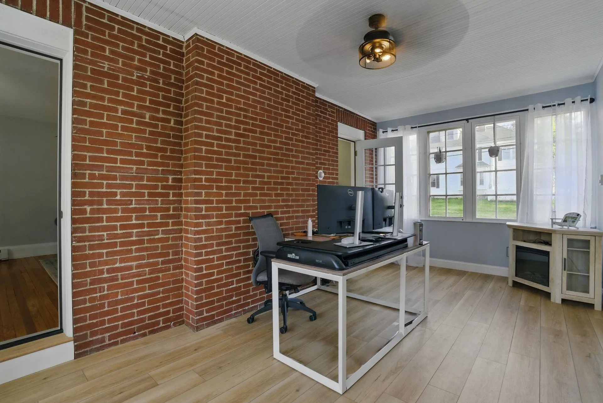 52 Courtland Street Nashua NH 03064