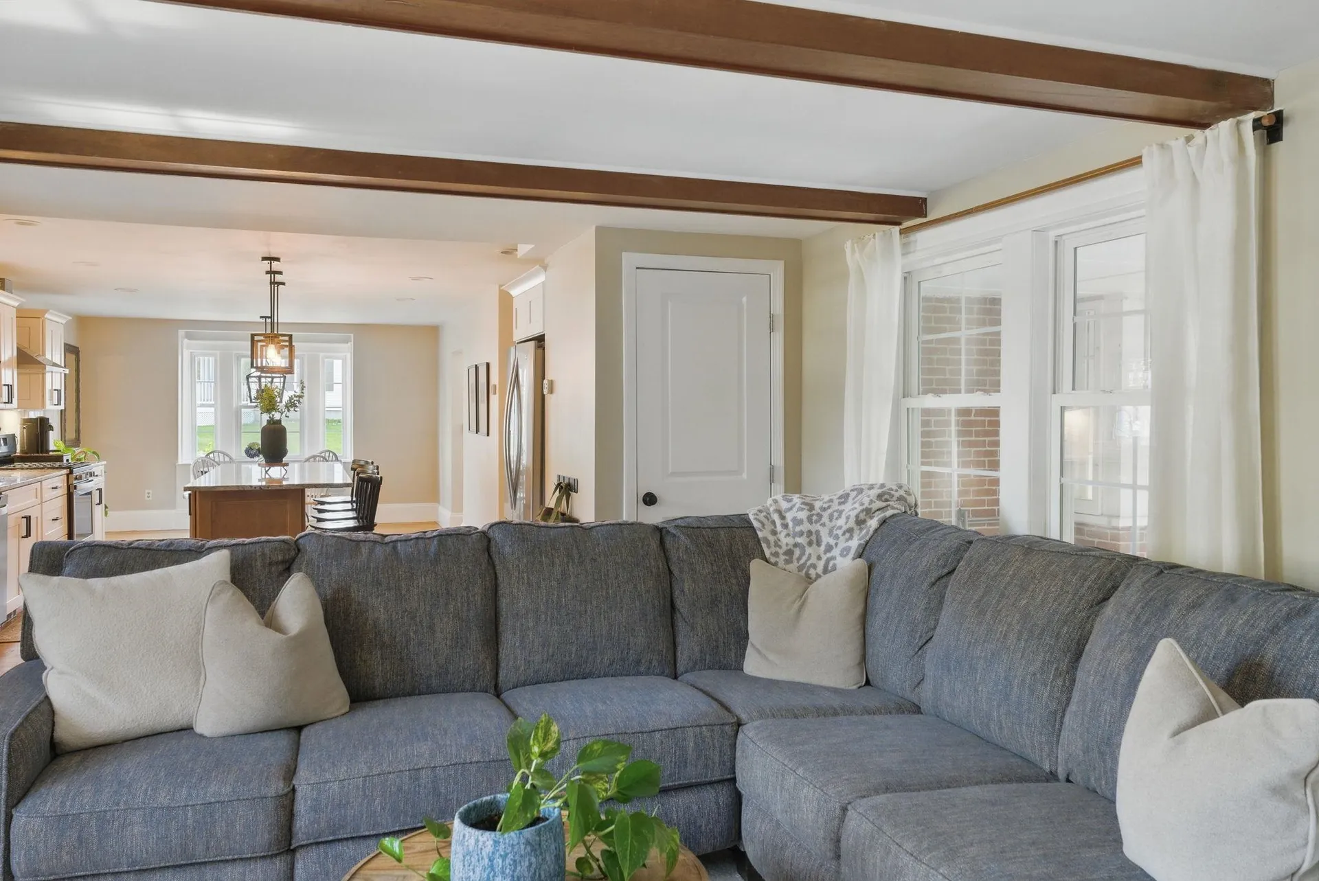 52 Courtland Street Nashua NH 03064