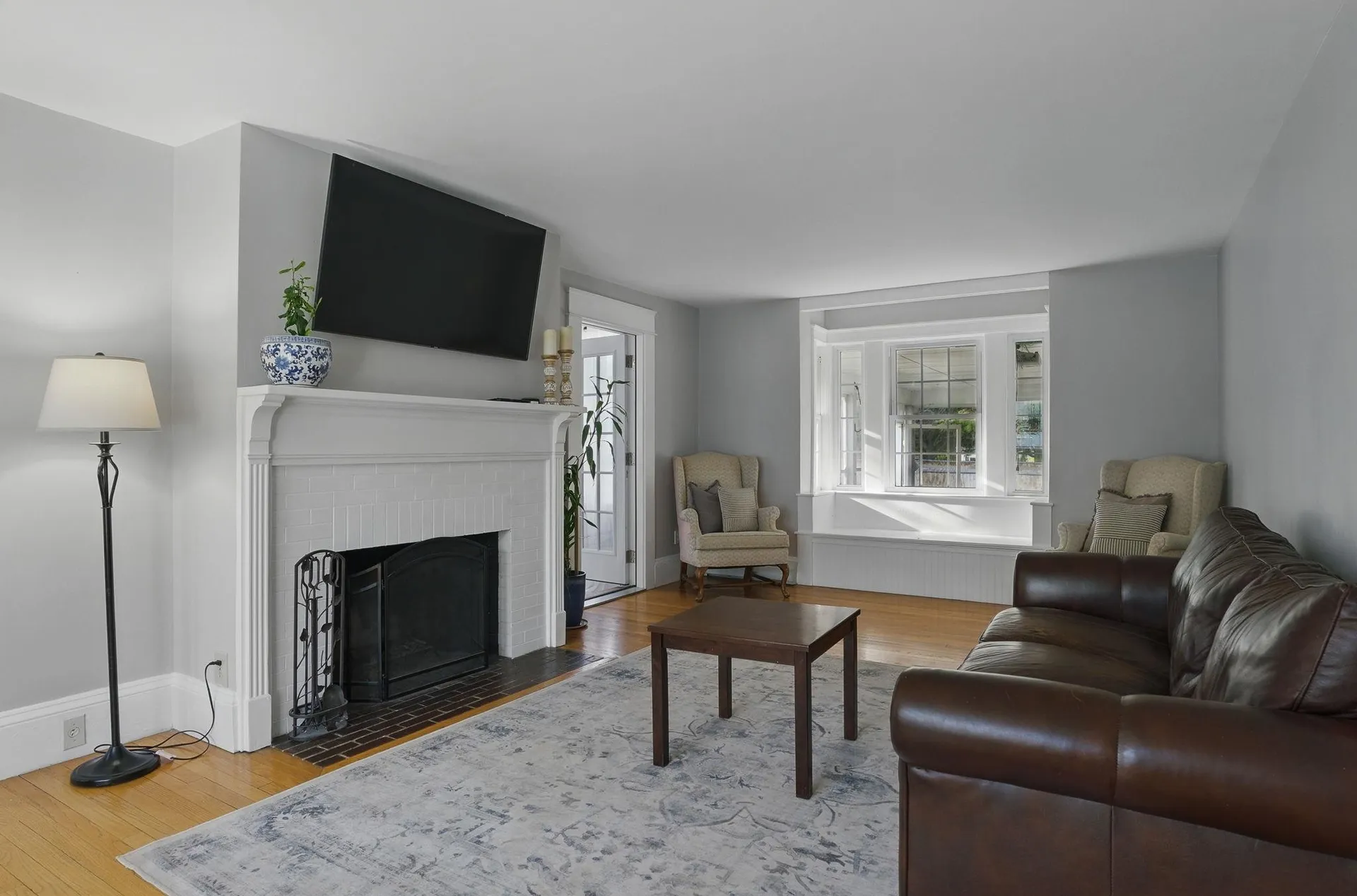 52 Courtland Street Nashua NH 03064