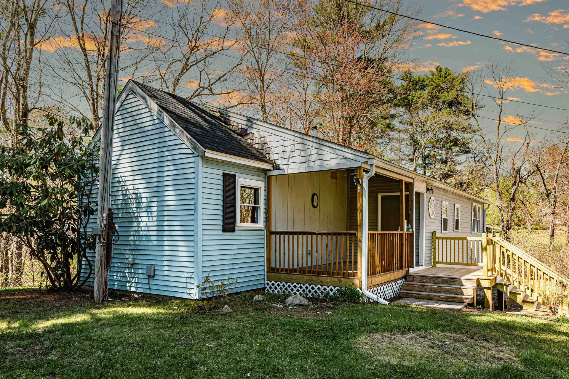 37 Lisa Avenue Raymond NH 03077