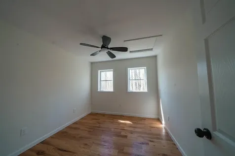 37 Lisa Avenue Raymond NH 03077