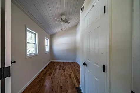 37 Lisa Avenue Raymond NH 03077