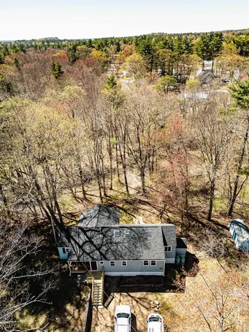 37 Lisa Avenue Raymond NH 03077