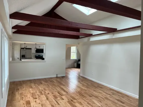 37 Lisa Avenue Raymond NH 03077