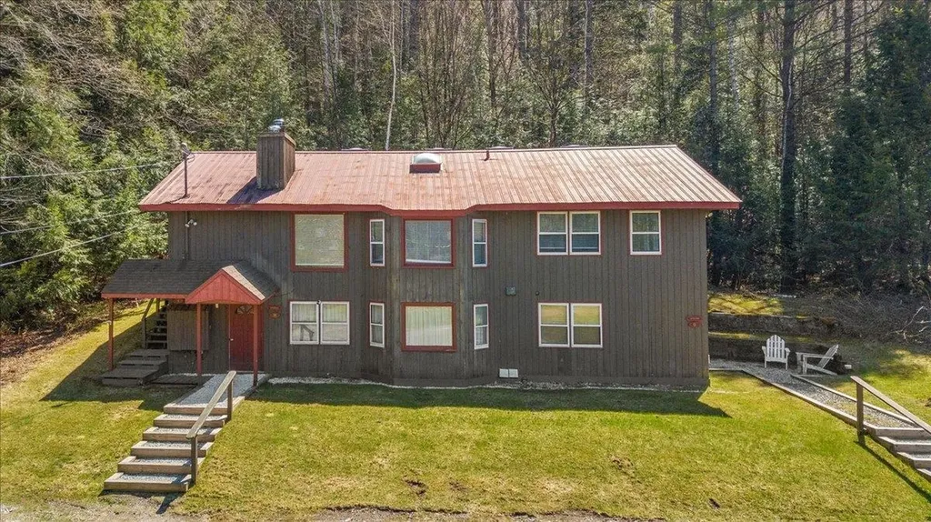 8577 Vt Route 30 Jamaica VT 05343