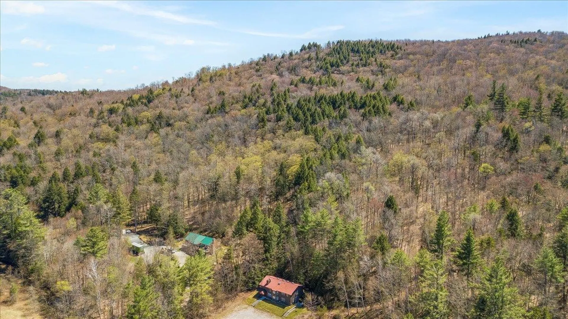 8577 Vt Route 30 Jamaica VT 05343