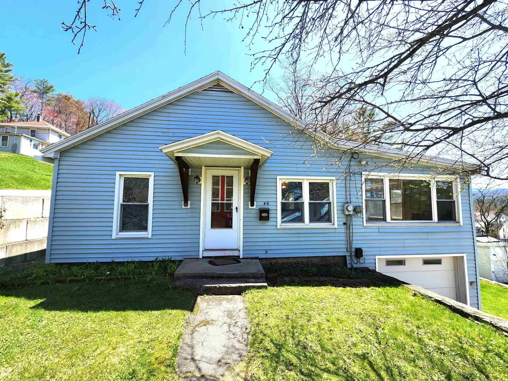 46 Hill Street Littleton NH 03561