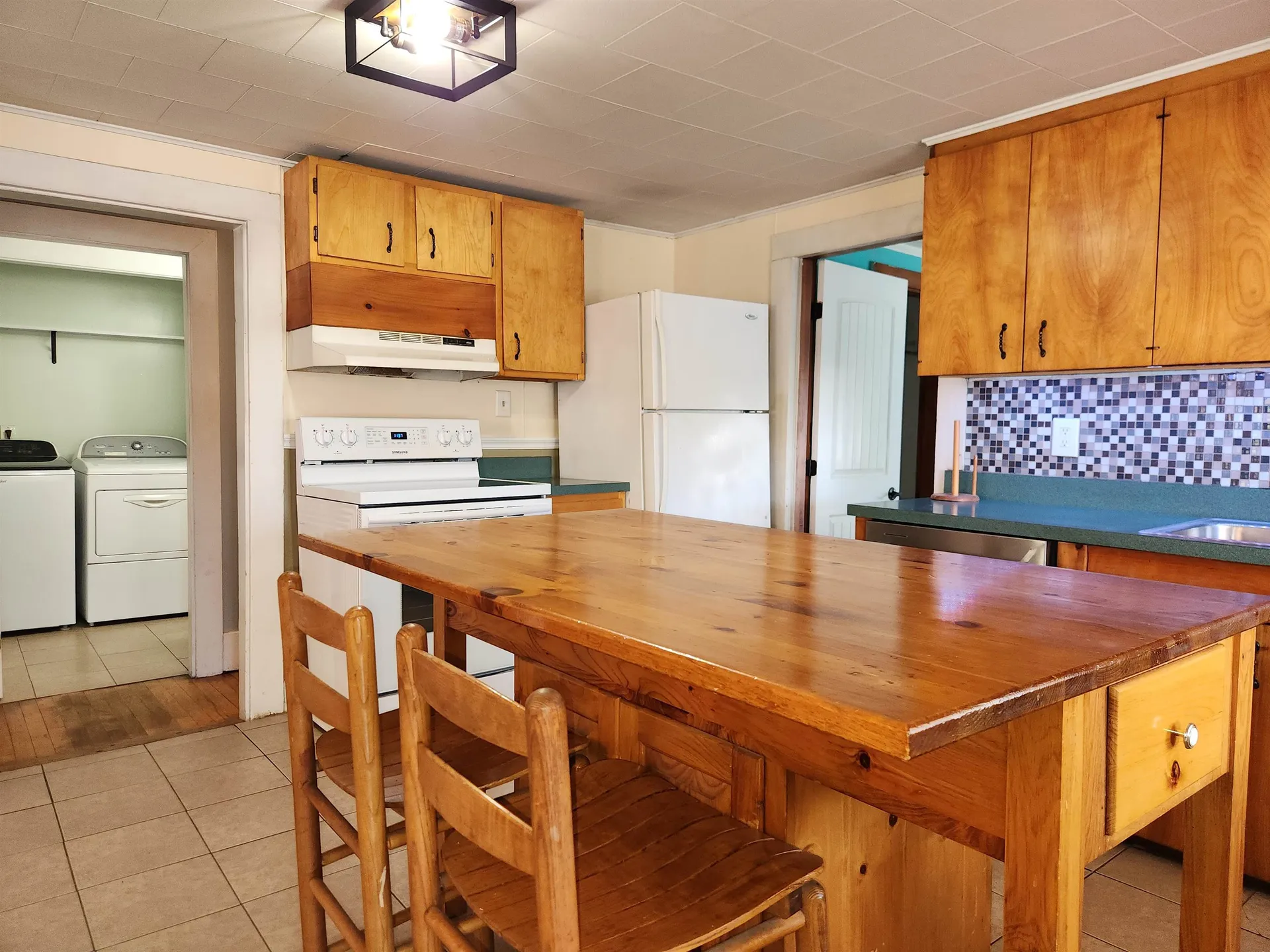 46 Hill Street Littleton NH 03561