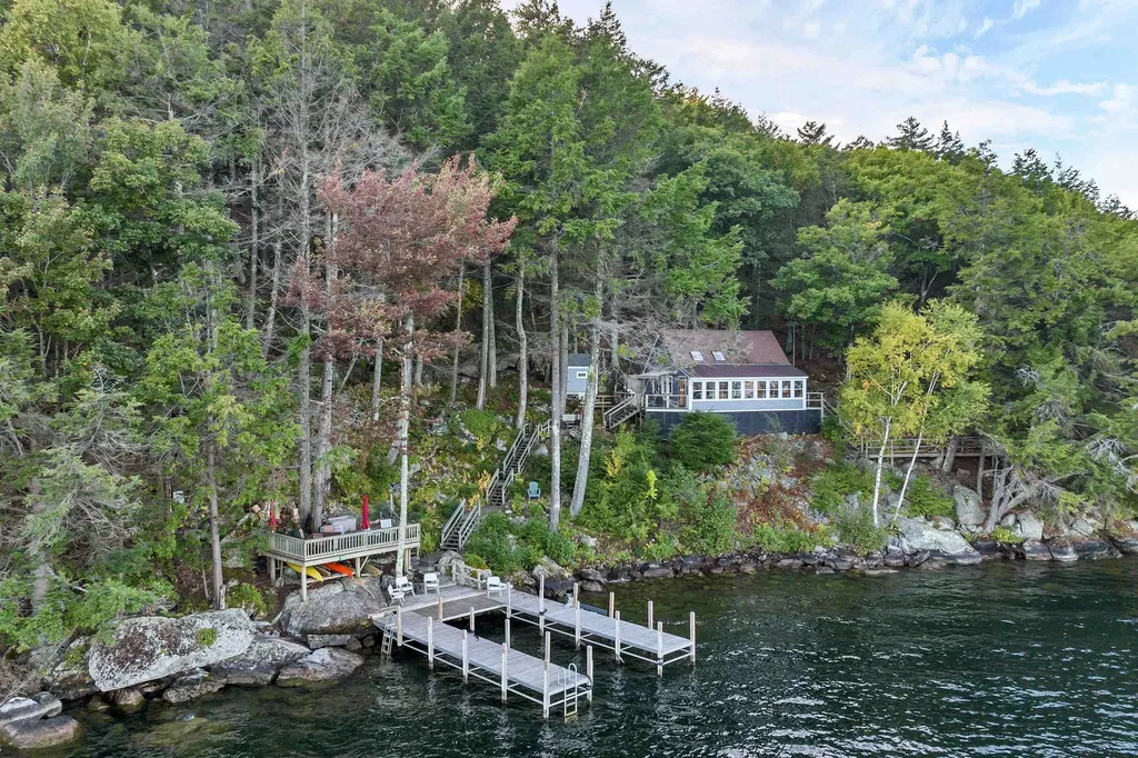 714 Rattlesnake Island Alton NH 03810
