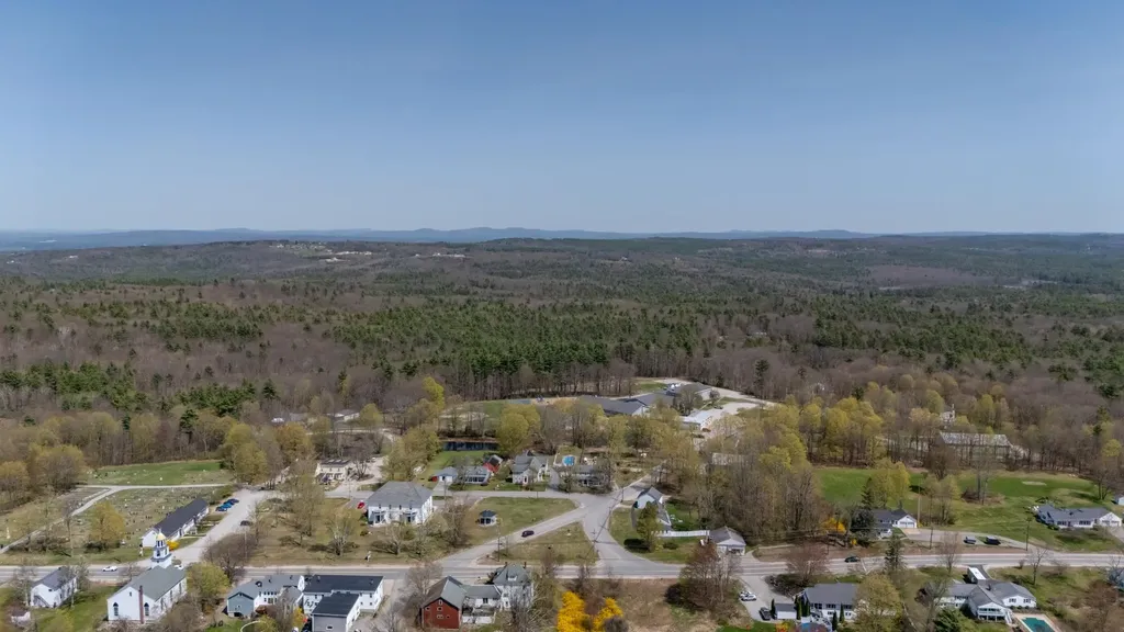 1003 School Street Dunbarton NH 03046