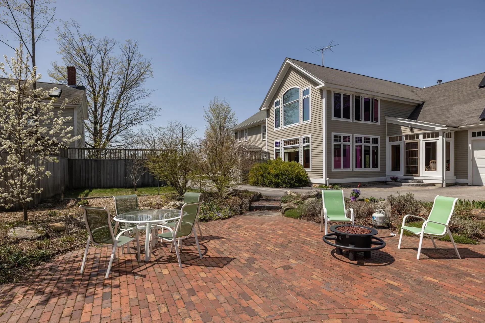 1003 School Street Dunbarton NH 03046