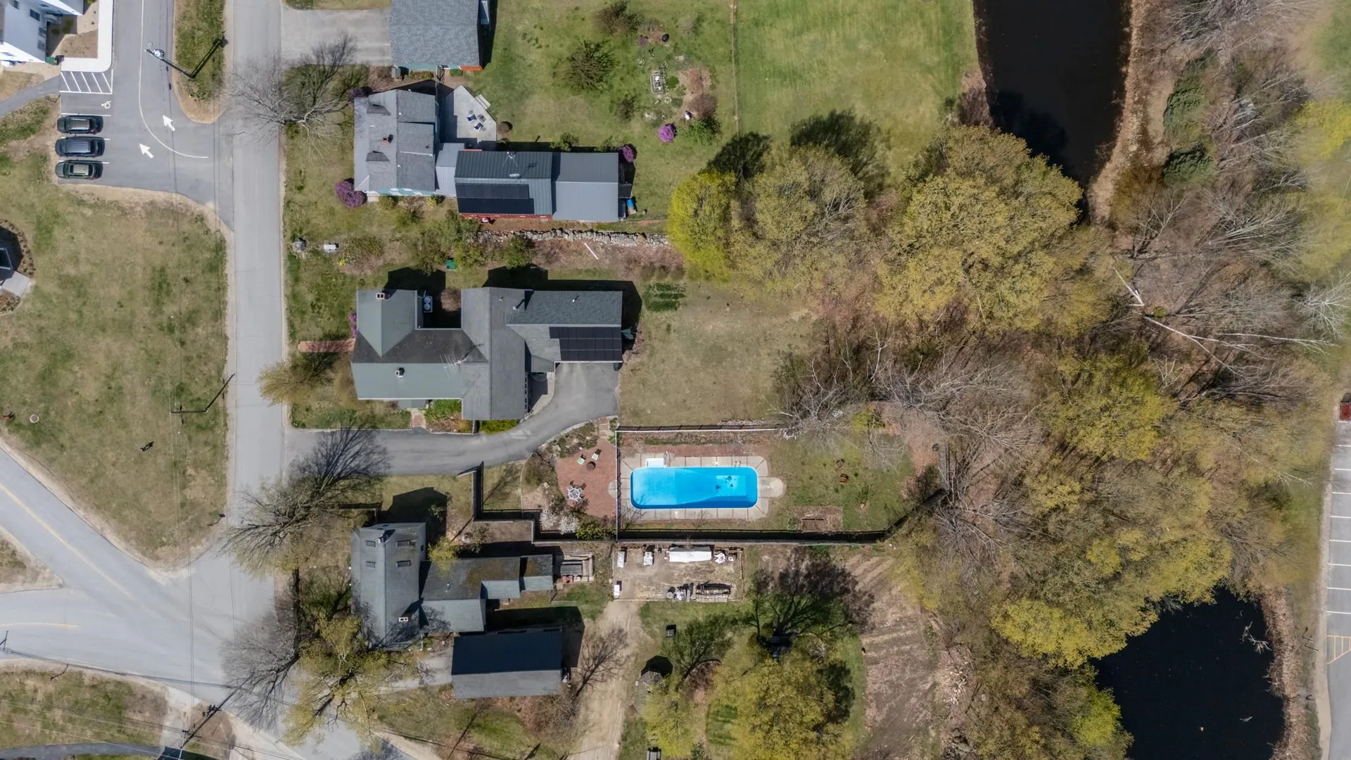 1003 School Street Dunbarton NH 03046